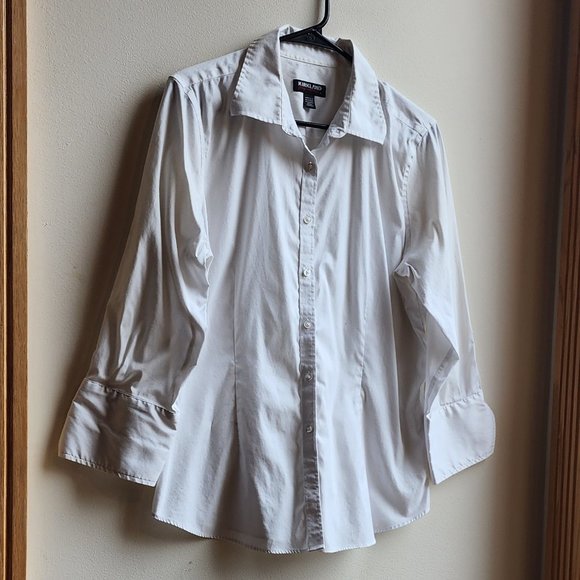 Kirkland Signature White Button Down Shirt Size Large - Picture 2 of 16